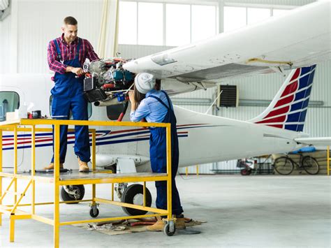 contract aircraft maintenance jobs overseas.